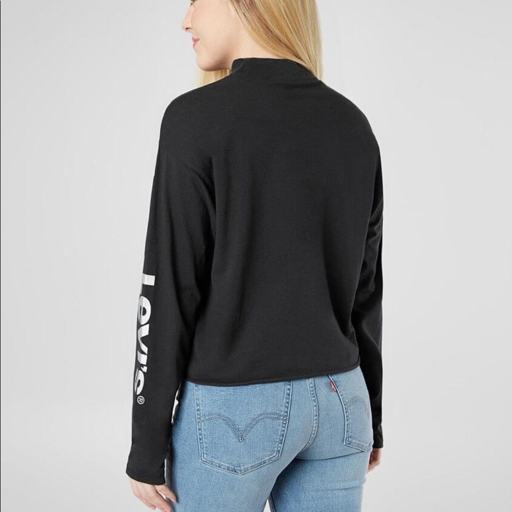 Levi’s shirt - Picture 3 of 3